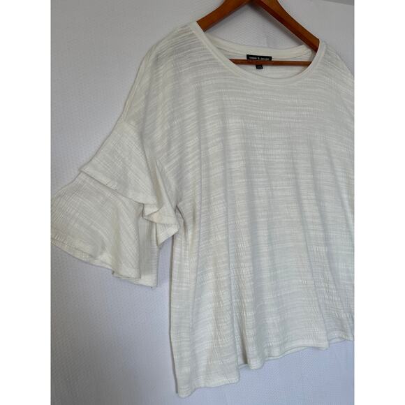 Cable & Gauge Cream Blouse Short Flutter Sleeve Textured Crew Neck Top Size L - Picture 4 of 9